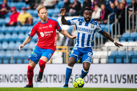 Helsingborgs Alexander Farnerud och IFK Göteborgs Giorgi Kharaishvili 
