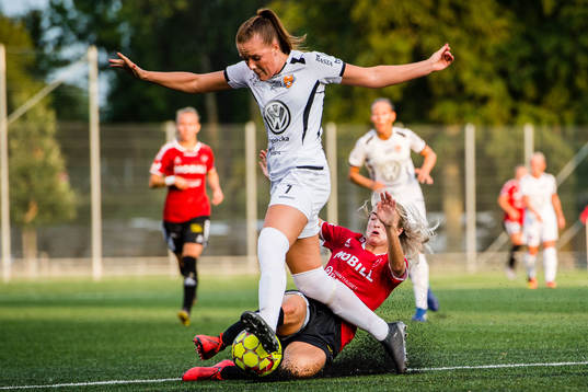 Kungsbackas Ida Pettersson och Limhamn Bunkeflos Hanna Elizabeth Terry