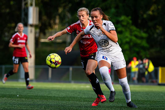 Limhamn Bunkeflos Hanna Elizabeth Terry och Kungsbackas Ida Pettersson