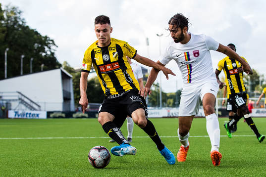 Häckens Ali Youssef och Qvidings Patrik Svensson