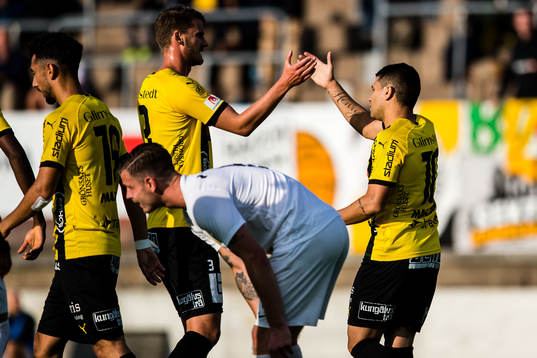 Häckens Paulinho jublar