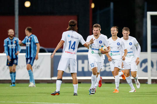 Akropolis Nicklas Lindqvist jublar