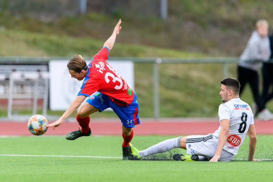 Helsingborgs Filip Sjöberg och Oskarshamns Ylli Podrimcaku