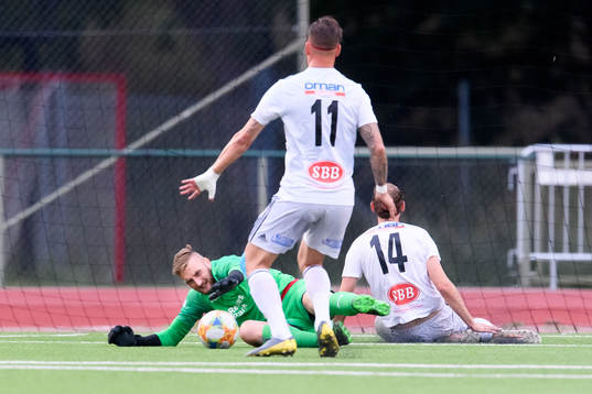 Helsingborgs målvakt Alexander Nilsson och Oskarshamns Christopher Christensson