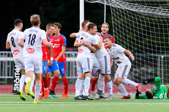 Oskarshamns spelare jublar