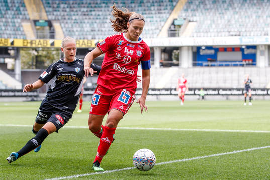 Linköpings Emma Lennartsson och Göteborgs Filippa Curmark