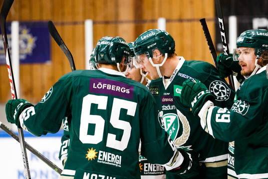 Färjestads spelare jublar