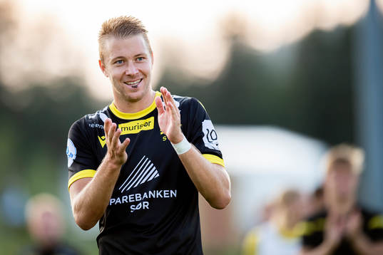 Bla gjennom flere bilder av Football, OBOS-ligaen, Raufoss - Start