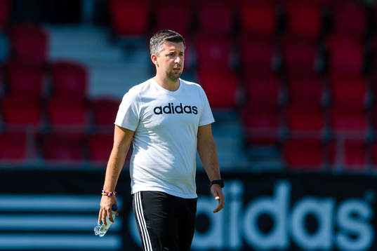 Östers tränare Dennis Velic före fotbollsmatchen i