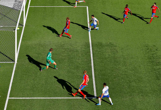 Mål 3-0 av IFK Norrköpings Sead Haksabanovic förbi