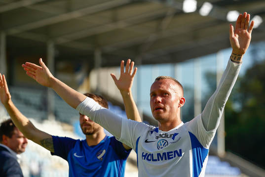 IFK Norrköpings Gudmundur Thórarinsson jublar