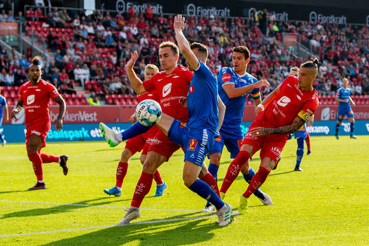 Amer Ordagic of Brann, Simen Wangberg of Tromsø and Vito