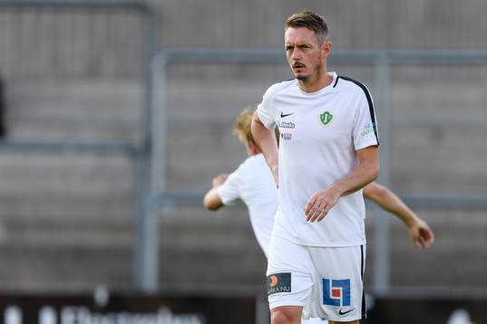 Jönköpings Daryl Smylie före fotbollsmatchen i