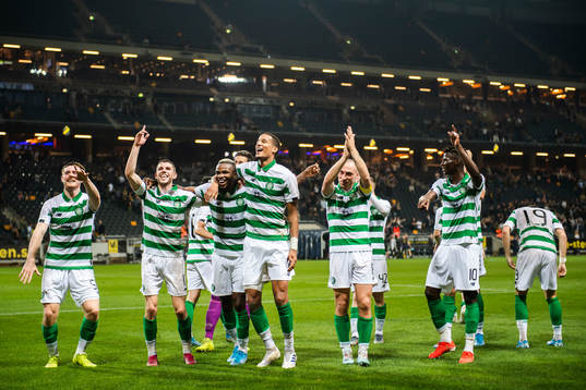  Players of Celtic celebrate