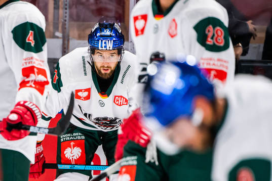 Thomas Holzmann of Augsburger Panthers