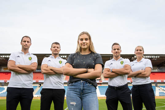 Assisterande domare Mikael Hallin, assisterande domare