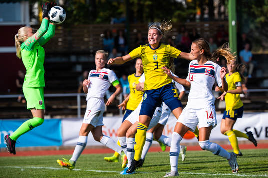 Goalkeeper Hanne Larsen of Norway and Saga Jontoft of Sweden during the women's