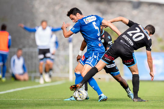 Enric Vallés of Sandefjord and Adrian Berntsen of Sandnes Ulf