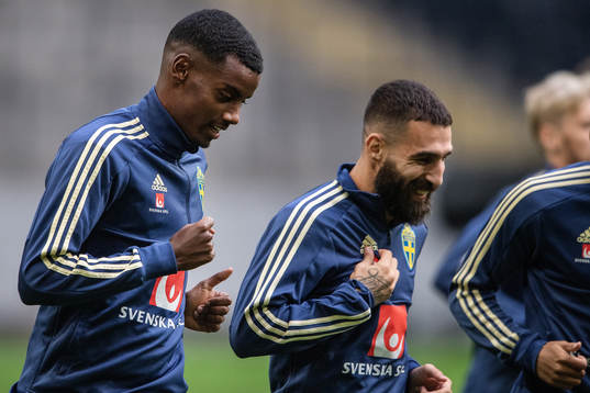 Alexander Isak and Jimmy Durmaz of the Swedish national