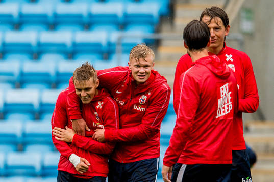 Martin Ødegaard and Erling Braut Haaland of Norway during a training session on September 4, 2019 in Oslo.
