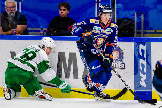 Rögles Dominik Bokk faller