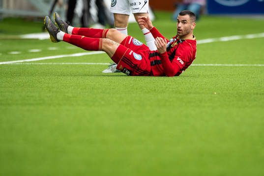 Östersunds Dino Islamovic reagerar
