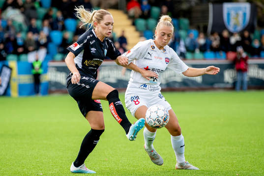 Göteborgs Elin Rubensson mot Rosengårds Hanna Bennison