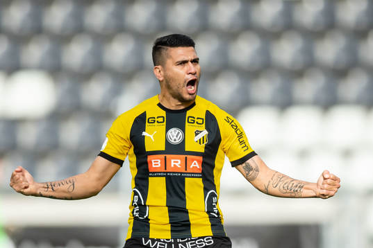Häckens Paulinho jublar efter 1-1