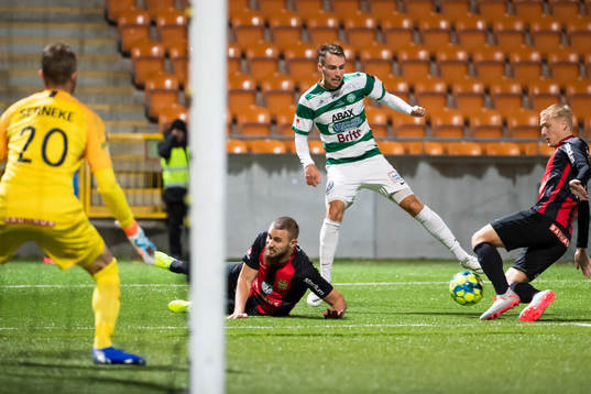 Västerås Filip Tronet och Brommapojkarnas Billy Nordström