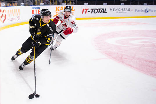 s Henrik Rommel och Vita Hästens Jesper Samuelsson