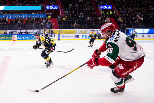Södertäljes Hugo Gustafsson och Moras Niki Petti