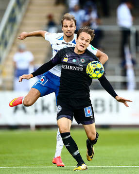 FK Norrköpings Lars Krogh Gerson och Örebros Viktor