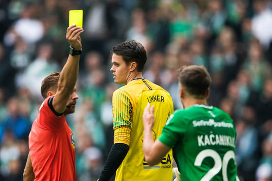 s Tarik Elyounoussi och Hammarbys Alexander Kacaniklic