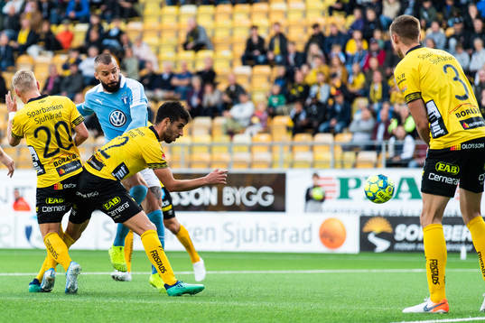 Elfsborgs Simon Strand och Alejandro Fernandez Portillo i