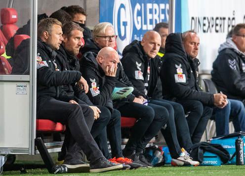 Kalmars tränare Magnus Pehrsson och assisterende tränare