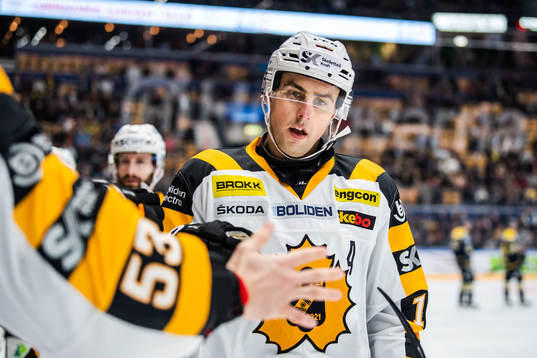 Skellefteås Skellefteås Joakim Lindström jublar