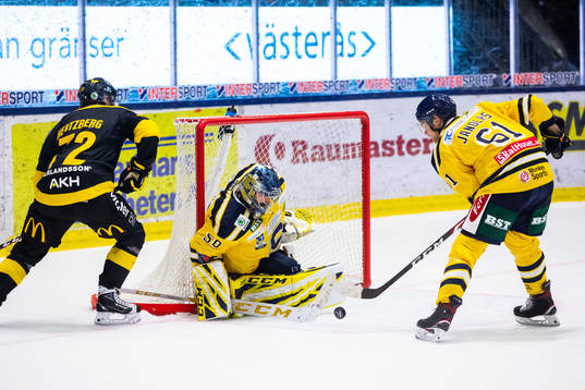 Västerås Viktor Hertzberg, Södertäljes målvakt