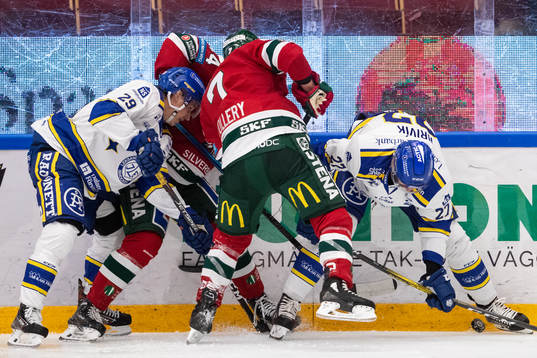 Leksands David Rundqvist och Marek Hrivik och Frölundas