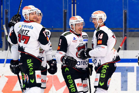 Malmö Redhawks Frederik Storm jublar