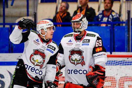 Malmö Redhawks Jesper Jensen Aabo och målvakt Oscar