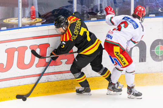 Brynäs Johanna Olofsson och Modos Gracen Hirschy