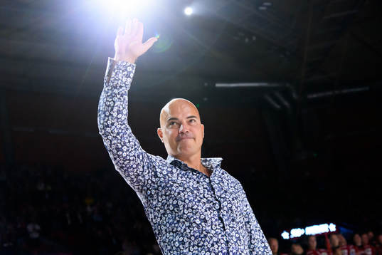 F.d. frölundaspelaren Peter Ström hyllas