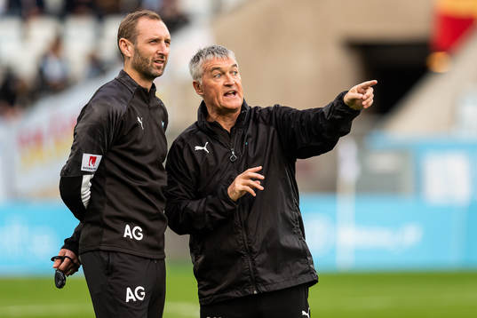 Malmö FFs assisterande tränare Andreas Georgson och Rob Kelly