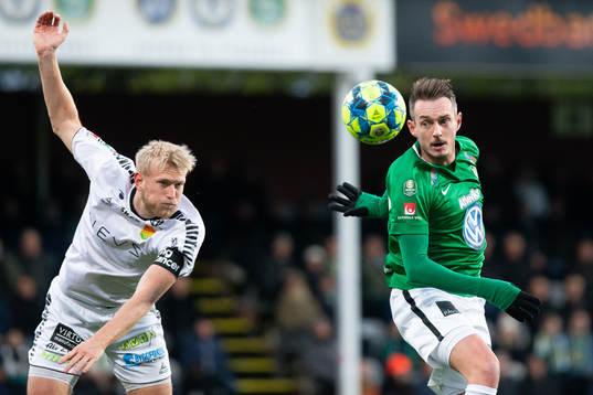 GAIS Boris Lumbana och Jönköpings Daryl Smylie