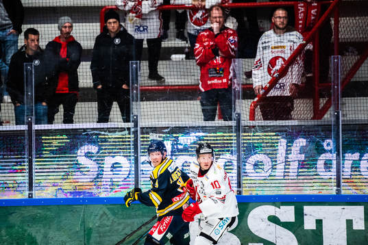 Södertäljes Sebastian Bengtsson och Vita Hästens Jesper