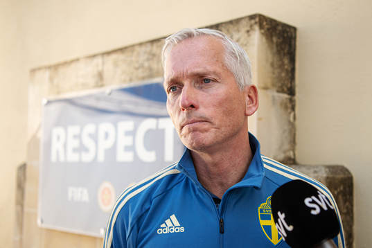 Håkan Sjöstrand, general secretary of the Swedish Football Association, is being interviewed by media
