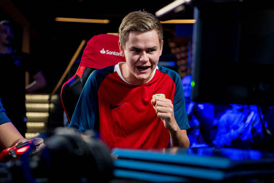 Anders Rasmussen of Norway celebrates