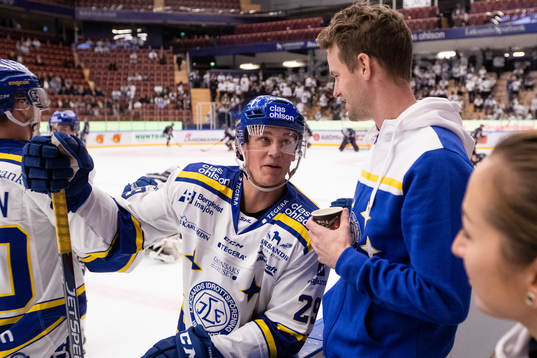 Leksands David Rundqvist och läkare Tomas Hultgren