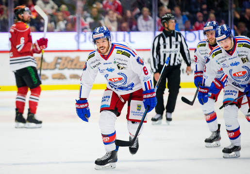 Oskarshamns Simon Després gör 0-1 och jublar