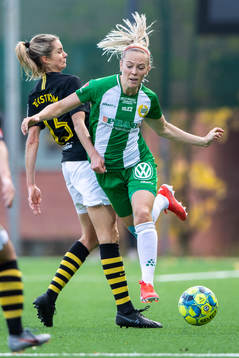 s Madeleine Tegström och Hammarbys Cathrine Dahlström